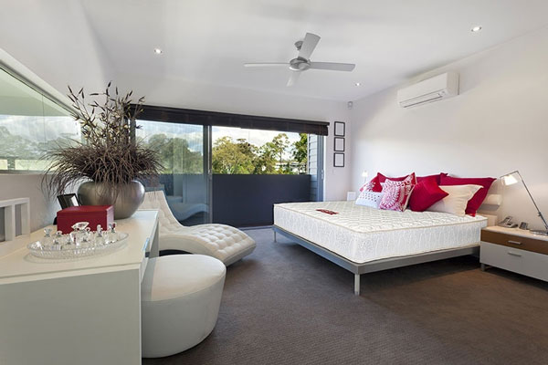 Đệm lò xo Dunlopillo cho phòng cưới